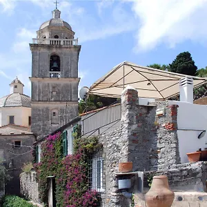 https://la-bouganvilla.hotelitalianriviera.com